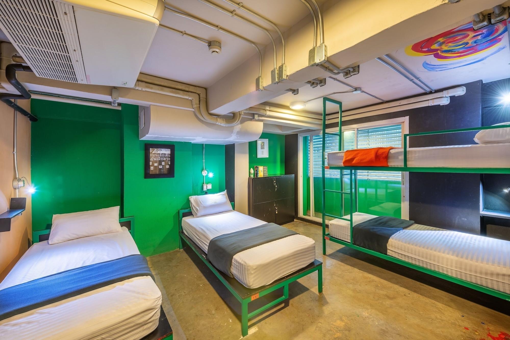 Silom Art Hostel Bangkok Exteriér fotografie